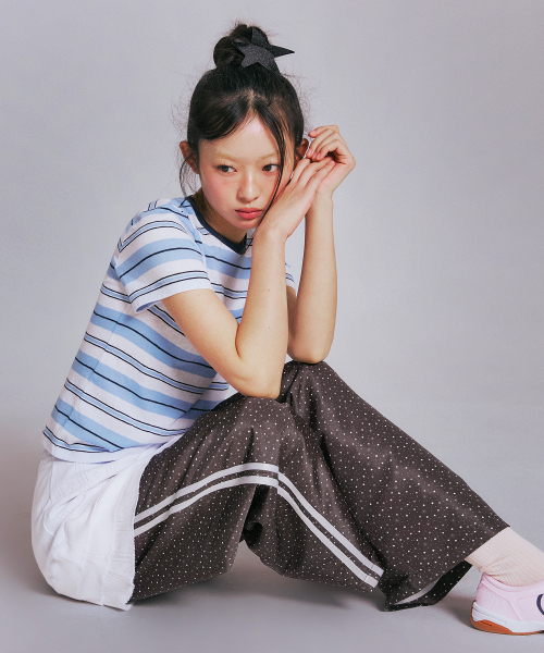 YOUHEE(ユヒ)の「STAR PATTERN LAYERED BANDING TRACK PANTS_BLACK(スウェットパンツ・レディース・その他・FREE)」の9枚目の写真