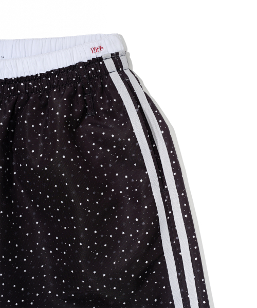 YOUHEE(ユヒ)の「STAR PATTERN LAYERED BANDING TRACK PANTS_BLACK(スウェットパンツ・レディース・その他・FREE)」の13枚目の写真