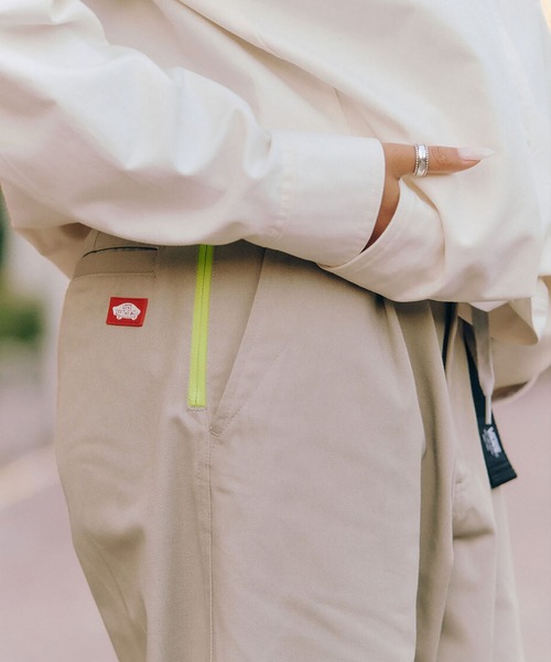 VANS(バンズ)の「STREET SMART フランチャイズパンツ / TDC MEN PANTS LONDON FOG VN000P01ZUJ1(チノパンツ・メンズ・ベージュ・X-LARGE/LARGE/MEDIUM/SMALL/X-SMALL)」の6枚目の写真