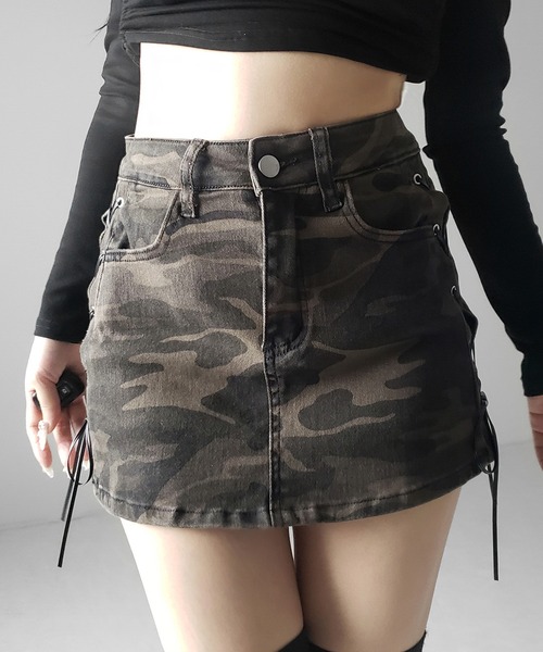 me+em select(ミームセレクト)の「【 3size 】ヴィンテージカモフラレースアップデニムミニスカパン / vintage camouflage lace up denim mini skirt pants(スカート・レディース・カーキ・SMALL/MEDIUM/LARGE)」の1枚目の写真