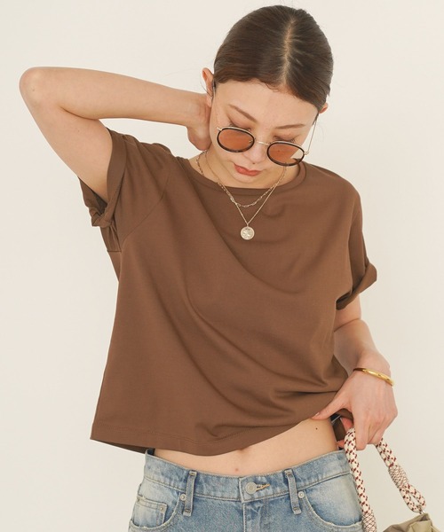 BAYFLOW（ベイフロー）の「マルチファンクション半袖Tシャツ[汗ジミ防止/UV防止/接触冷感/抗ピリング/遮熱/抗菌防臭/イージーケア]（Tシャツ/カットソー・レディース・ブラウン/ピンク/チャコール/オフホワイト・MEDIUM/SMALL）」の21枚目の写真