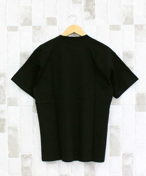 HUF（ハフ）の「ボックスロゴ 半袖ポケットTシャツ BOX LOGO SS POCKET TEE（Tシャツ/カットソー・メンズ・ホワイト×グレー/ブラック×ブラック・M/L/XL）」の8枚目の写真