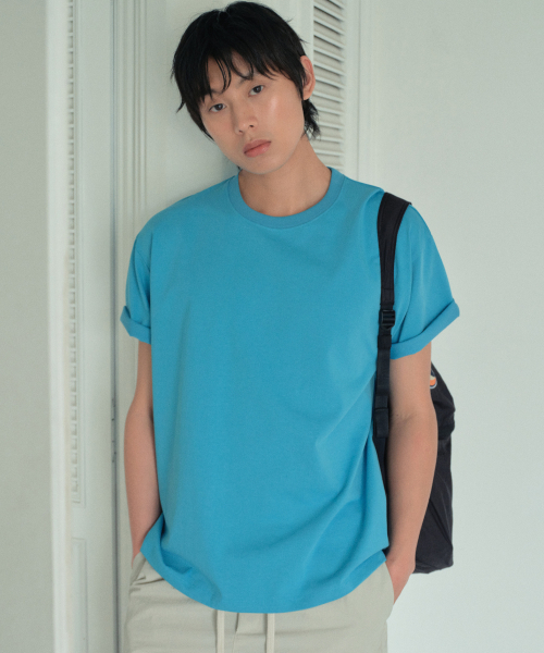 WEDNESDAY OASIS（ウェンズデーオアシス）の「[Atelier Standard] ハーフラウンドTシャツ_5COLOR(WB6TP43)（Tシャツ/カットソー・メンズ・ブルー/ブラック/チャコール/アイボリー/ライトグレー・MEDIUM/LARGE/X-LARGE）」の6枚目の写真