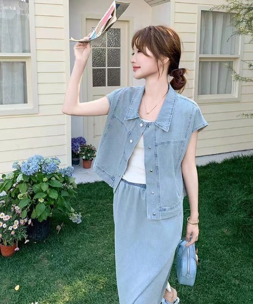 FAVORITO(ファヴォリート)の「デニムトップススカートセットアップ(セットアップ・レディース・ライトブルー/ダークブルー・XL/L/M/S)」の6枚目の写真