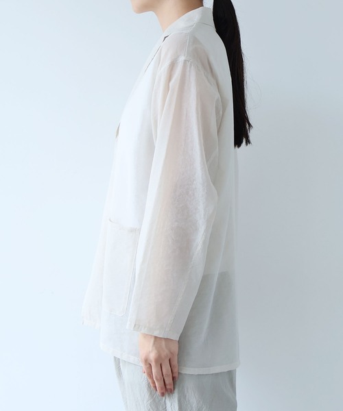 yuni(ユニ )の「△Cotton Nylon sheer shirt jacket(テーラードジャケット・レディース・ブラック/ベージュ・FREE)」の5枚目の写真