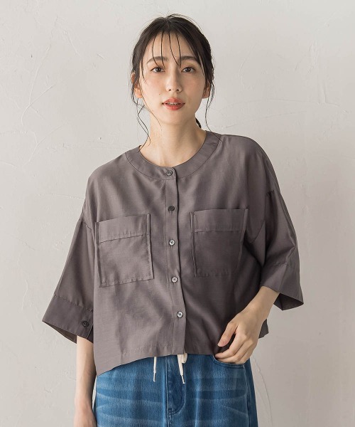 Droite lautreamont(ドロワットロートレアモン)の「【WEB限定】シアーサテンバンドカラーブラウス(シャツ/ブラウス・レディース・オフホワイト/ブルー/チャコールグレー・M)」の14枚目の写真