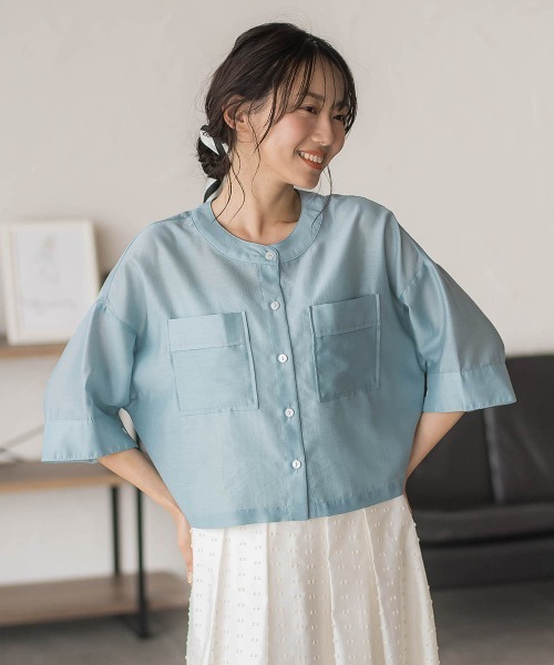 Droite lautreamont(ドロワットロートレアモン)の「【WEB限定】シアーサテンバンドカラーブラウス(シャツ/ブラウス・レディース・オフホワイト/ブルー/チャコールグレー・M)」の21枚目の写真