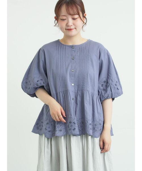 TSUHARU by Samansa Mos2（ツハルバイサマンサモスモス）の「カットワーク刺繍ボリューム袖ブラウス（シャツ/ブラウス・レディース・ホワイト/ブルー/ブラック・F）」の10枚目の写真