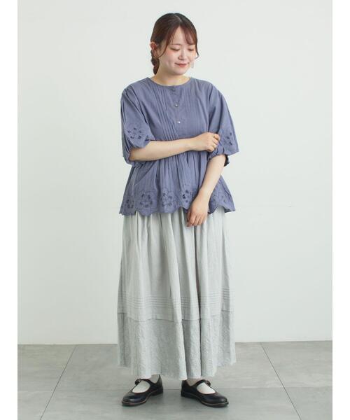 TSUHARU by Samansa Mos2（ツハルバイサマンサモスモス）の「カットワーク刺繍ボリューム袖ブラウス（シャツ/ブラウス・レディース・ホワイト/ブルー/ブラック・F）」の13枚目の写真