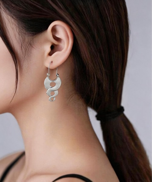 セール】レトロ風 幾何モチーフ 個性的ピアス ジプシー（ピアス（両耳