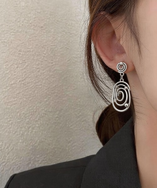 155 グレービーズのジャラジャラピアス セール】レトロ風 幾何モチーフ 個性的ピアス ジプシー（ピアス（両耳
