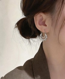 レトロ風 幾何モチーフ 個性的ピアス ジプシー