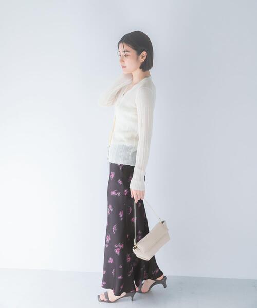 URBAN RESEARCH ROSSO WOMEN(アーバンリサーチ ロッソ)の「ダークプリント バイアススカート(スカート・レディース・ブラック/ブラウン・38/36)」の2枚目の写真