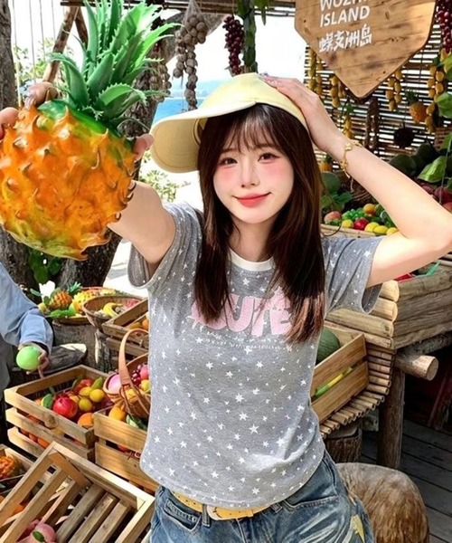 AsheKsha(アシクシャ)の「甘い妹風の星柄プリント CUTE 配色ライン スリムフィット Tシャツ(Tシャツ/カットソー・レディース・グレー・M)」の6枚目の写真