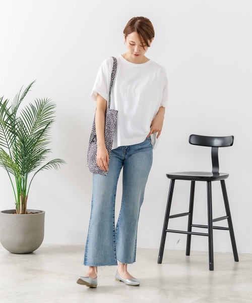 fort point(フォーポイント)の「【C-FORTPOINT/フォートポイント】【涼しさと美シルエットを叶える 接触冷感機能付き】ドルマンスリーブ5分袖Tシャツ ひんやり涼しい 体型カバー 華奢見え ゆったり(Tシャツ/カットソー・レディース・ブラック/ブルー/オフホワイト/チャコールグレー/イエロー・FREE)」の15枚目の写真