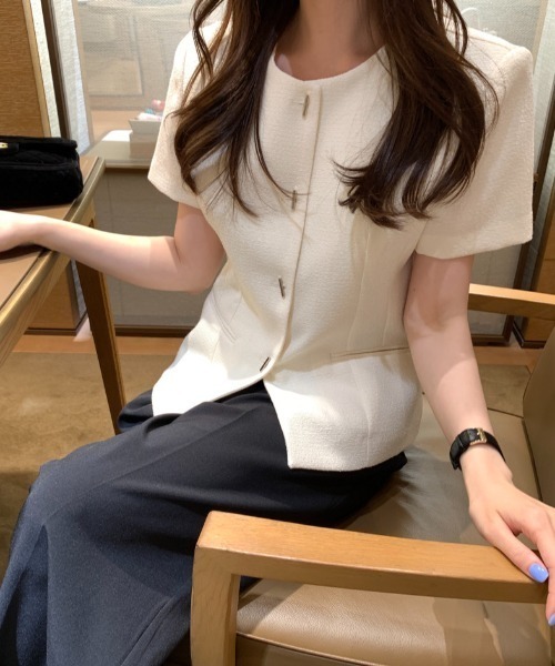 FAVORITO(ファヴォリート)の「ノーカラーツイードジャケット(ノーカラージャケット・レディース・ブラック/ベージュ・F)」の15枚目の写真