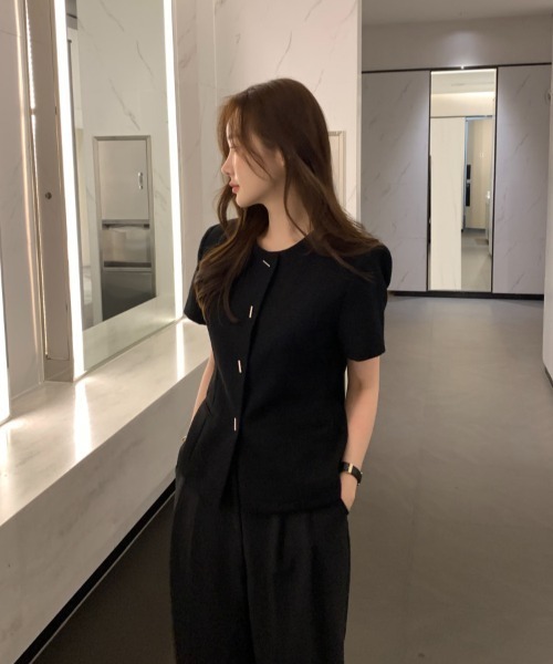 FAVORITO(ファヴォリート)の「ノーカラーツイードジャケット(ノーカラージャケット・レディース・ブラック/ベージュ・F)」の5枚目の写真