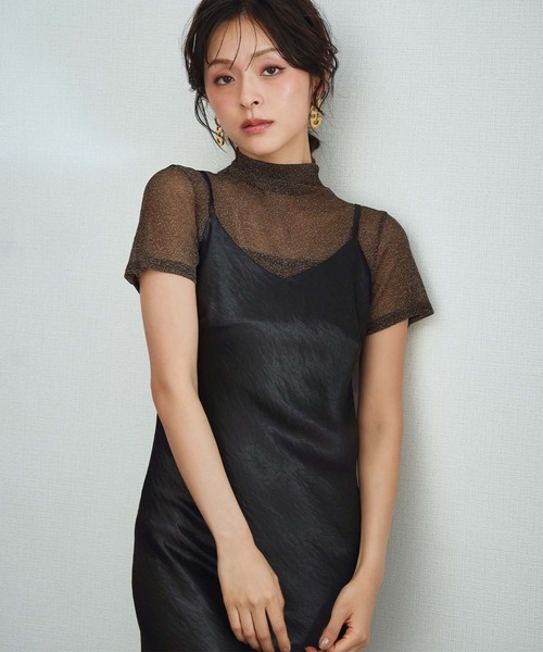 LOWO(ロワ)の「シアートップス ハイネック 半袖 ラメ シースルー レイヤードトップス オケージョン 結婚式 パーティー お呼ばれ《着用動画あり》(Tシャツ/カットソー・レディース・ホワイト/ベージュ/グレー/ブラック/アイボリー/ブラウン・FREE)」の11枚目の写真