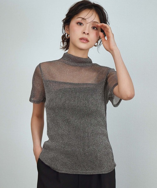LOWO(ロワ)の「シアートップス ハイネック 半袖 ラメ シースルー レイヤードトップス オケージョン 結婚式 パーティー お呼ばれ《着用動画あり》(Tシャツ/カットソー・レディース・ホワイト/ベージュ/グレー/ブラック/アイボリー/ブラウン・FREE)」の13枚目の写真