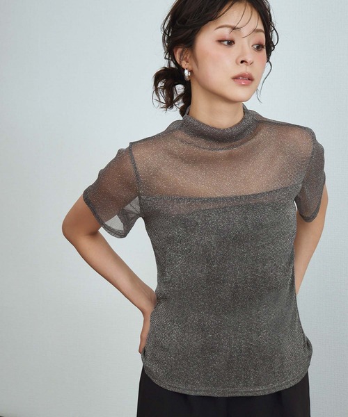 LOWO(ロワ)の「シアートップス ハイネック 半袖 ラメ シースルー レイヤードトップス オケージョン 結婚式 パーティー お呼ばれ《着用動画あり》(Tシャツ/カットソー・レディース・ホワイト/ベージュ/グレー/ブラック/アイボリー/ブラウン・FREE)」の14枚目の写真