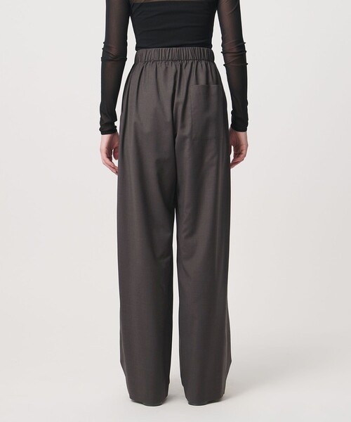 LOEFF（ロエフ）の「＜LOEFF＞トロピカルウール ハーレム パンツ（その他パンツ・レディース・ワイン/ブラウン系/ブラック・0/1）」の18枚目の写真