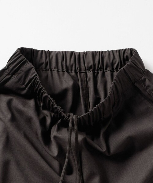 LOEFF（ロエフ）の「＜LOEFF＞トロピカルウール ハーレム パンツ（その他パンツ・レディース・ワイン/ブラウン系/ブラック・0/1）」の12枚目の写真