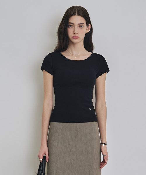 COSTUMEOCLOCK WOMAN（カスタムオクロック ウーマン）の「[キャップ内蔵] コンフォートUネックハーフTシャツ 10 COLOR COWTS001（Tシャツ/カットソー・レディース・ブラック/ダークブラウン/クリーム/ダークグレー/エメラルド/ライトグレー/ネイビー/レッド/スカイブルー/ホワイト・SMALL/MEDIUM）」の12枚目の写真