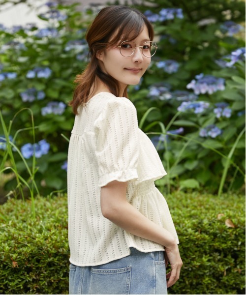 GORGE（ゴージ）の「《カットフリル・透け感》ブラウス／フェミカジュ×ナチュラル／春夏／全3色（シャツ/ブラウス・レディース・オフホワイト/ブラック/ボルドー・F）」の7枚目の写真