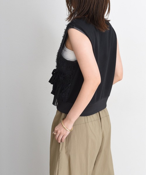 Eimee Law(エイミーロウ)の「ランダムリボンベスト(ベスト・レディース・アイボリー/ブラック・FREE)」の15枚目の写真
