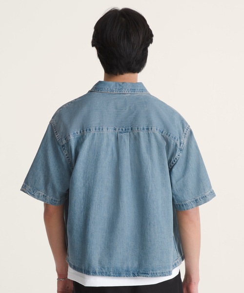 VANS(バンズ)の「CYRUS ストレートヘム デニムシャツ / Cyrus Straight Hem Denim SS Wo VN000UBKCDX1(シャツ/ブラウス・メンズ・インディゴブルー・SMALL/MEDIUM/LARGE/X-LARGE)」の2枚目の写真