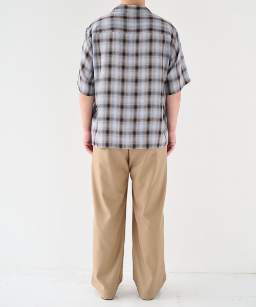 STUDIOUS(ステュディオス)の「【STUDIOUS】CupraAmunzen short sleeve shirts / 放熱素材 / 放湿素材 / 接触冷感 / キュプラショートスリーブシャツ(シャツ/ブラウス・メンズ・ベージュ/ブラウン/ネイビー・1/2)」の6枚目の写真