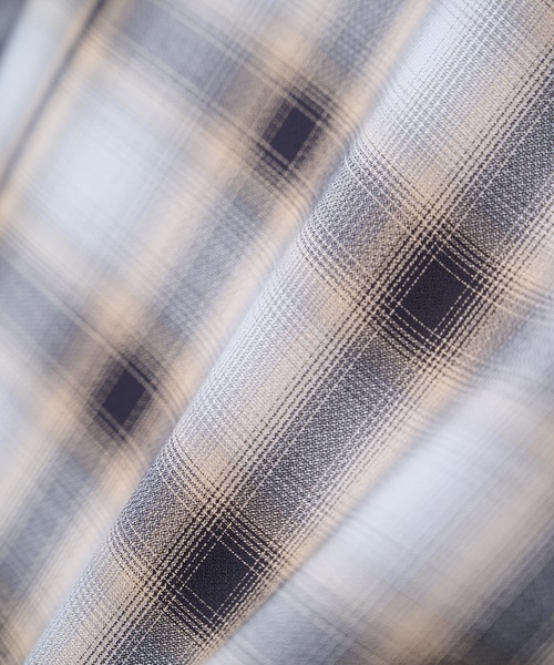 STUDIOUS(ステュディオス)の「【STUDIOUS】CupraAmunzen short sleeve shirts / 放熱素材 / 放湿素材 / 接触冷感 / キュプラショートスリーブシャツ(シャツ/ブラウス・メンズ・ベージュ/ブラウン/ネイビー・1/2)」の8枚目の写真