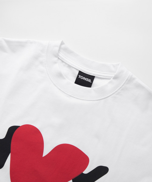 TONSIL(トンスル)の「HEY, SHUT UP! ハートグラフィック半袖Tシャツ(Tシャツ/カットソー・レディース・ホワイト・FREE)」の4枚目の写真