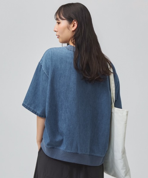 adidas(アディダス)の「【別注】アディダス adidas クールフィーリング デニム オーバーサイズ 半袖 カフヘム Tシャツ 限定コラボ(Tシャツ/カットソー・レディース・ダークブルー/サックスブルー・M/L/XL/S)」の5枚目の写真