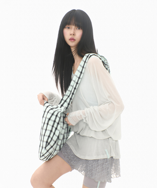 MIRECO(ミレコ)の「SHEER OFF-SHOULDER SLEEVE CLOUD GREY(Tシャツ/カットソー・レディース・その他・FREE)」の3枚目の写真