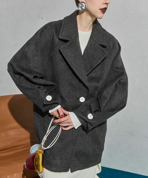 OMMO(オーエムエムオー)の「WRAP CUFF OVER COAT(その他アウター・レディース・グレー/ホワイト/ブラック・38/36)」の11枚目の写真