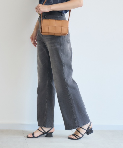 KATHARINE ROSS(キャサリンロス)の「ストレッチフレアデニムパンツ(デニムパンツ・レディース・ブラック・MEDIUM/SMALL)」の4枚目の写真