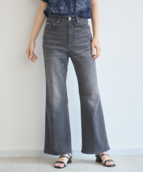 KATHARINE ROSS(キャサリンロス)の「ストレッチフレアデニムパンツ(デニムパンツ・レディース・ブラック・MEDIUM/SMALL)」の9枚目の写真