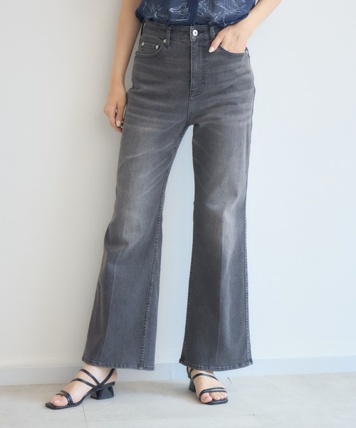 KATHARINE ROSS(キャサリンロス)の「ストレッチフレアデニムパンツ(デニムパンツ・レディース・ブラック・MEDIUM/SMALL)」の10枚目の写真