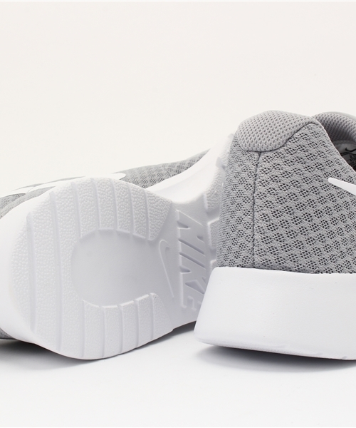 NIKE(ナイキ)の「【NIKE】TANJUN(スニーカー・メンズ・ネイビー/ブラック/グレー/レッド・26.5cm/26cm/25.5cm/27cm/27.5cm)」の11枚目の写真