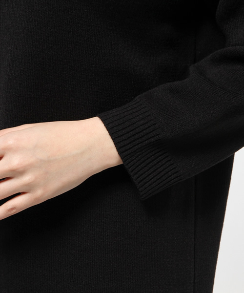 VENCEEXCHANGE（ヴァンスエクスチェンジ）の「Vネックワンピース（ワンピース・レディース・ピンク/グレー/ベージュ/ブラック・MEDIUM）」の10枚目の写真