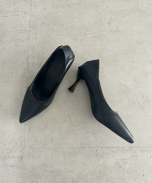 MYMOOD.(マイムード)の「しぼ感PUシンプルヒール パンプス(パンプス・レディース・ブラック/アイボリー・23.5cm/24.5cm)」の22枚目の写真