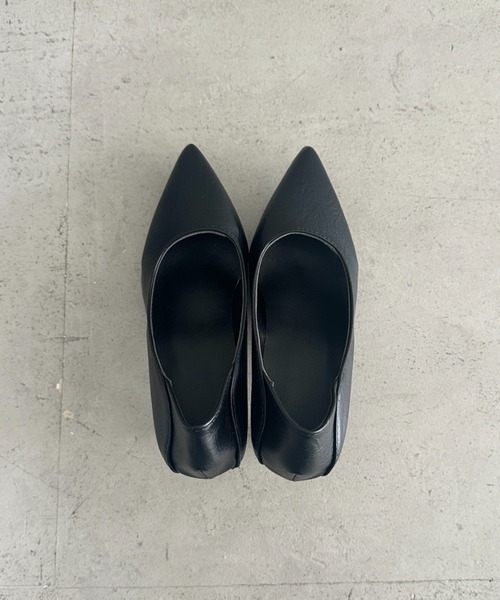 MYMOOD.(マイムード)の「しぼ感PUシンプルヒール パンプス(パンプス・レディース・ブラック/アイボリー・23.5cm/24.5cm)」の20枚目の写真