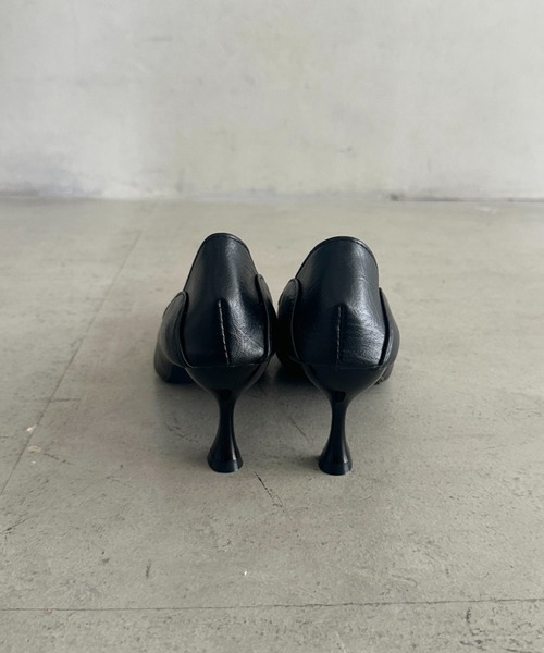 MYMOOD.(マイムード)の「しぼ感PUシンプルヒール パンプス(パンプス・レディース・ブラック/アイボリー・23.5cm/24.5cm)」の21枚目の写真