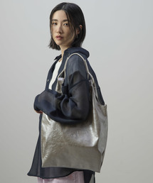 CONVERSE TOKYO（コンバーストウキョウ）の「2WAY METALLIC SHOPPING TOTE BAG（トートバッグ）」