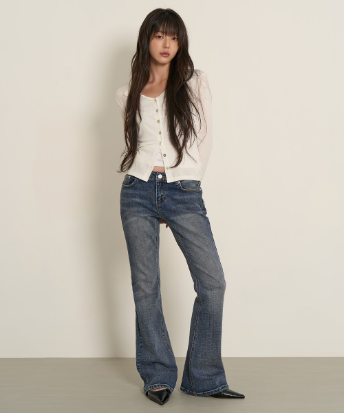 PEPLEE(ペプリー)の「ヴィンテージウォッシュド ブーツカット デニムパンツ(ブルー)(デニムパンツ・レディース・その他・SMALL/MEDIUM/LARGE)」の1枚目の写真