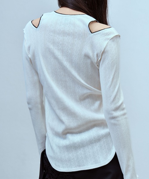 THINGS THAT MATTER（シングス ザット マター）の「EYELET MESH NOTCH HENRY NECK TOPS / アイレット メッシュ ノッチ ヘンリー ネック トップス（Tシャツ/カットソー・レディース・アイボリー/ブラック/グレー・FREE）」の8枚目の写真