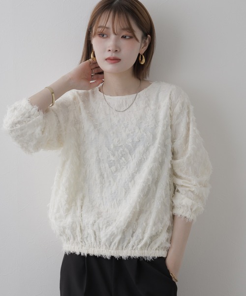 EGLANTINE(エグランティーヌ)の「EGLANTINE ジャガードブラウスプルオーバー 長袖(Tシャツ/カットソー・レディース・オフホワイト/ブルーグリーン・38)」の7枚目の写真