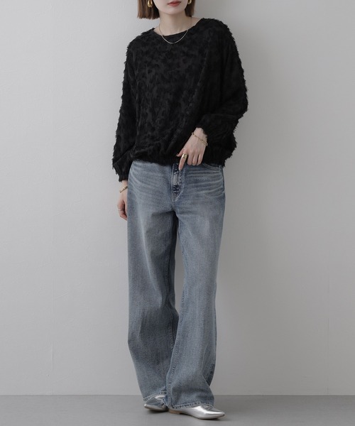 EGLANTINE(エグランティーヌ)の「EGLANTINE ジャガードブラウスプルオーバー 長袖(Tシャツ/カットソー・レディース・オフホワイト/ブルーグリーン・38)」の18枚目の写真