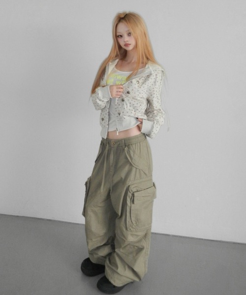 THEAIRTOWN(ジエアタウン)の「van wide poket pt(カーゴパンツ・レディース・ブラック/ベージュ・FREE)」の19枚目の写真